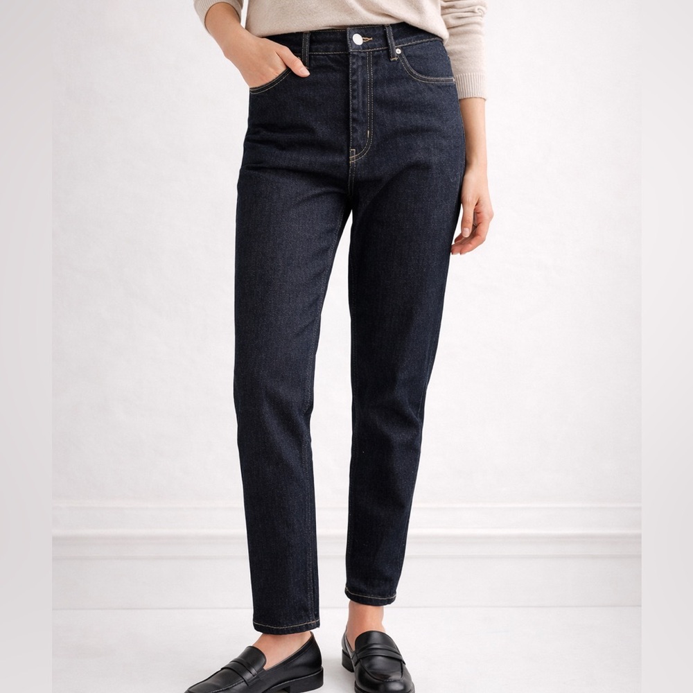 Toteme Low Taper Organic Cotton Denim Jeans Dark Wash